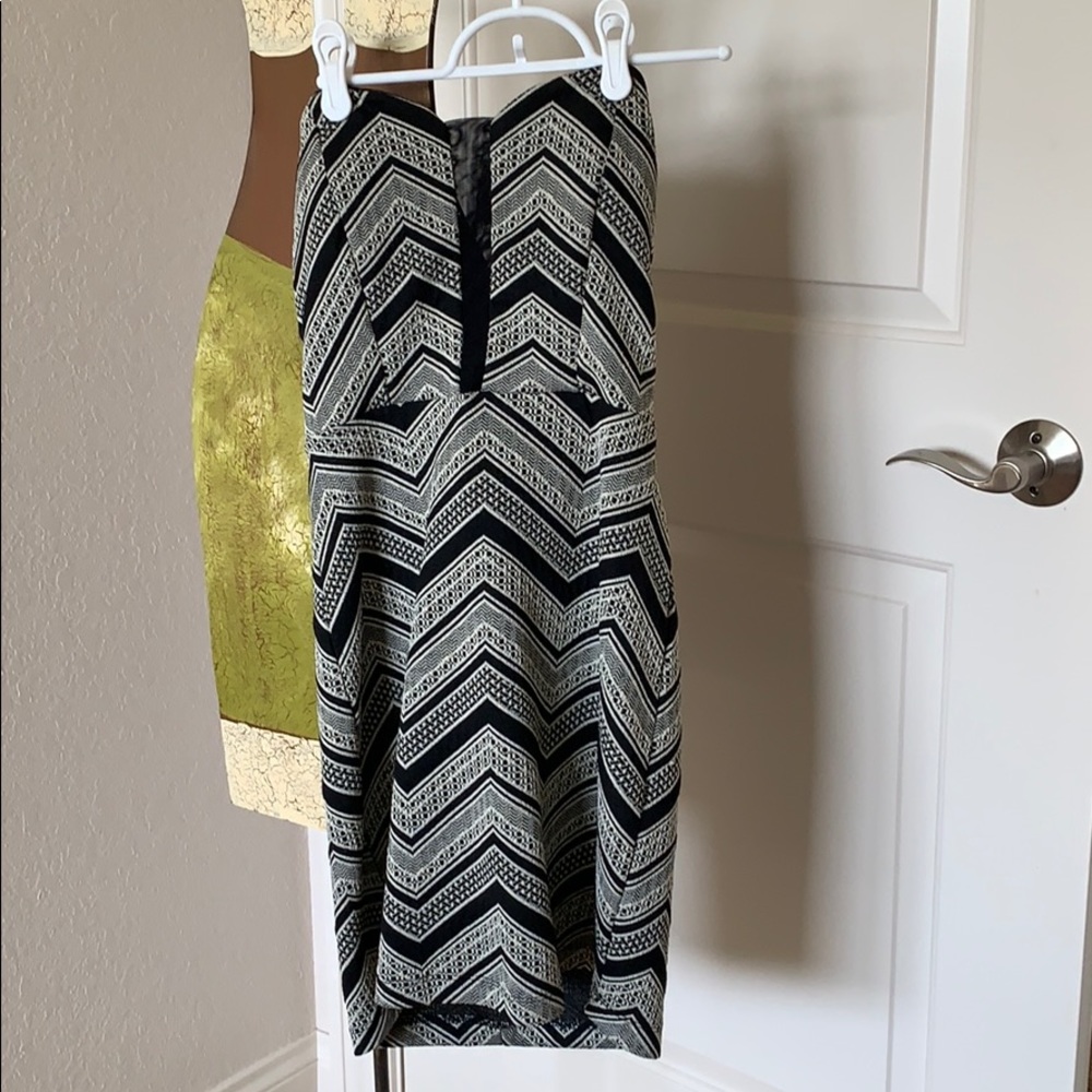 Black and white strapless dress